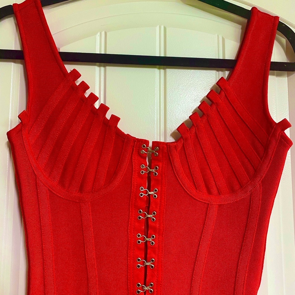 Red Bodycon Dress - Picture 2 of 3